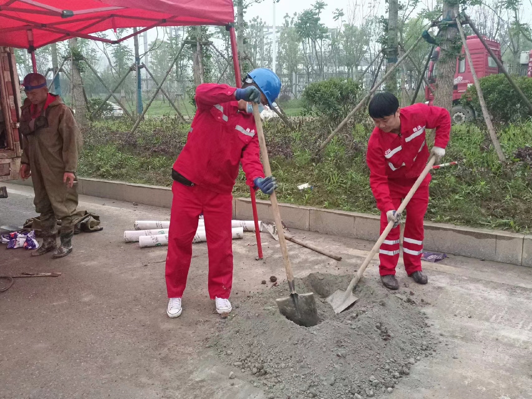 禹州管道疏通哪家好】及时进行市政管道清淤
